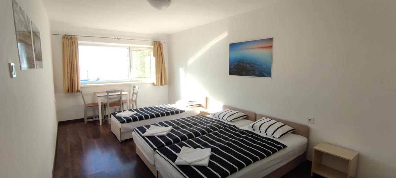Wesselenyi Strand Apartmanok Balatonalmádi Exterior photo